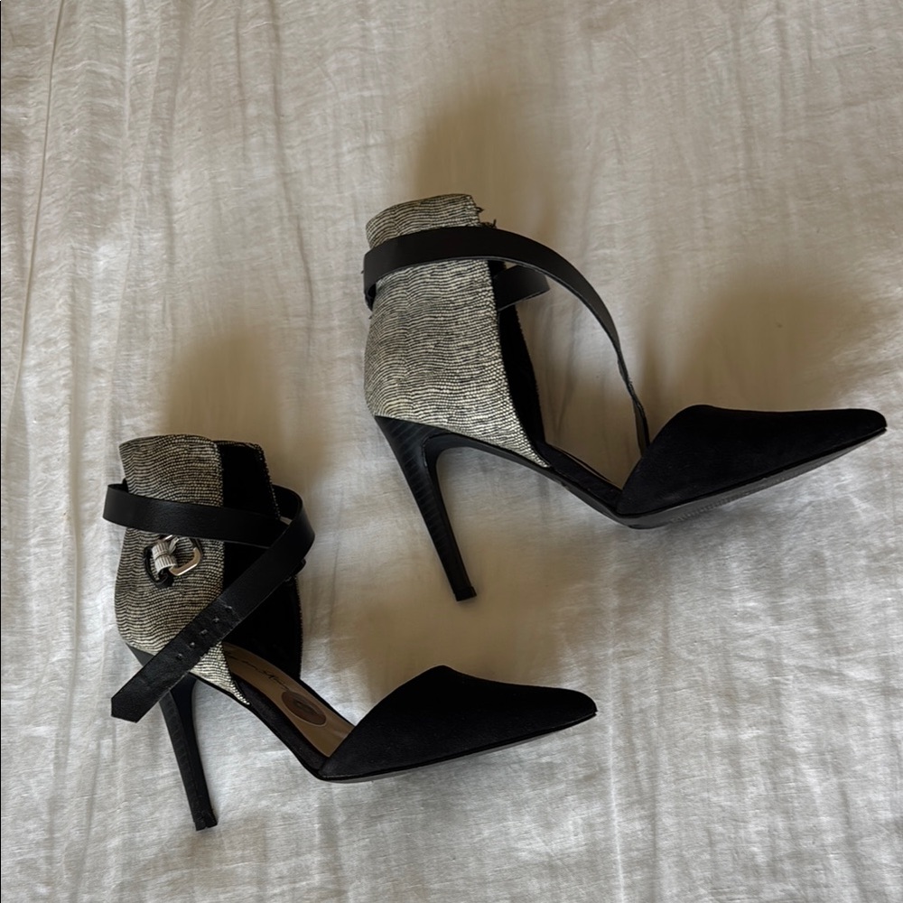 Chic Black and gray Women's Heels